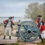 Заряжаем пушку, форт Мишилимакино (Fort Michilimackinac), Мичиган