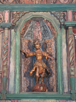 Св. Михаил Архангел, San Miguel Chapel