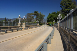 На мосту Colorado Street bridge На мосту Colorado Street bridge