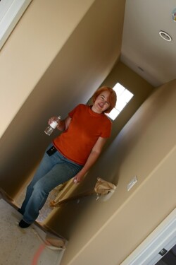 Лестница на верхний этаж Лестница на верхний этаж