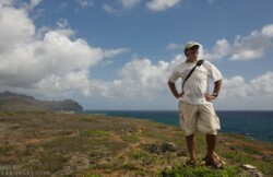 На тропе возле Poipu, юг острова, Kauai На тропе возле Poipu, юг острова, Kauai