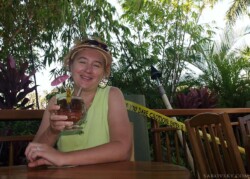 А теперь время расслабиться - время коктейля Mai-Tai, Kauai А теперь время расслабиться - время коктейля Mai-Tai, Kauai