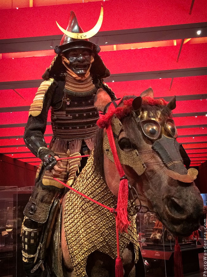 Самурай в доспехах Татидо тосэй-гусоку на лошади, XVII век
