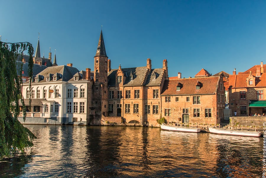 Вид с набережной Роз, Брюгге, Бельгия | Rozenhoedkaai, Brugge, Belgium